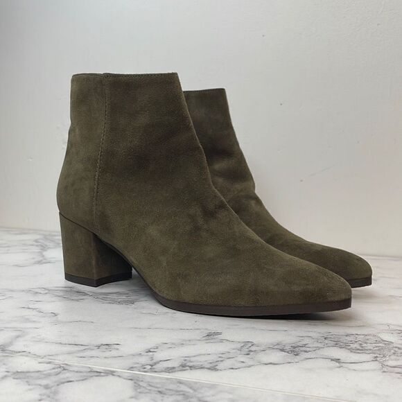 Stuart Weitzman Khaki Green Suede Booties 5 - Picture 1 of 10